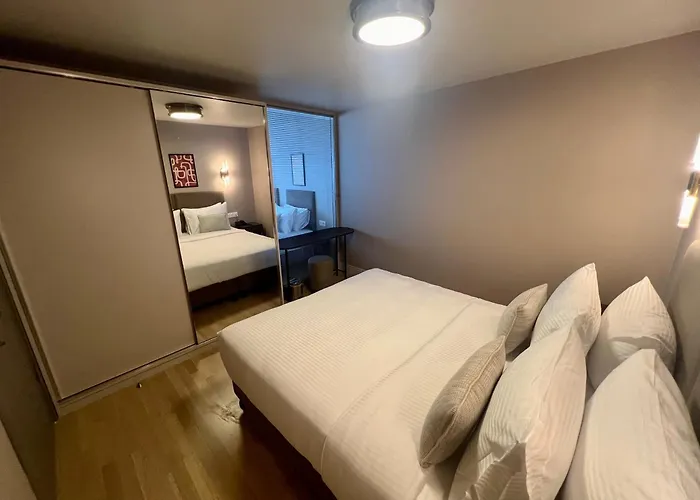 Hotel Weingart Istanboel