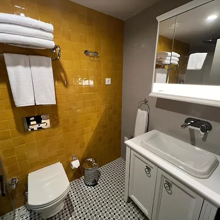 Weingart Hotel