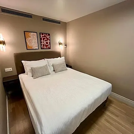 Weingart Hotel