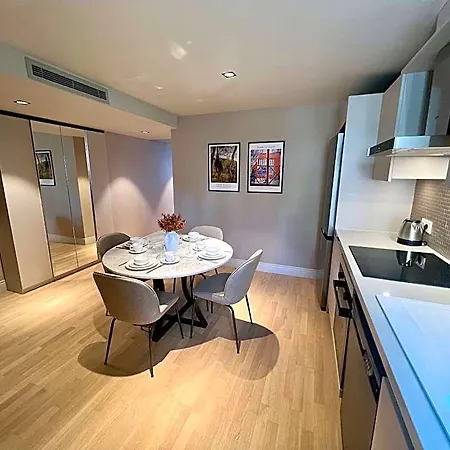 Hotel Weingart 4*