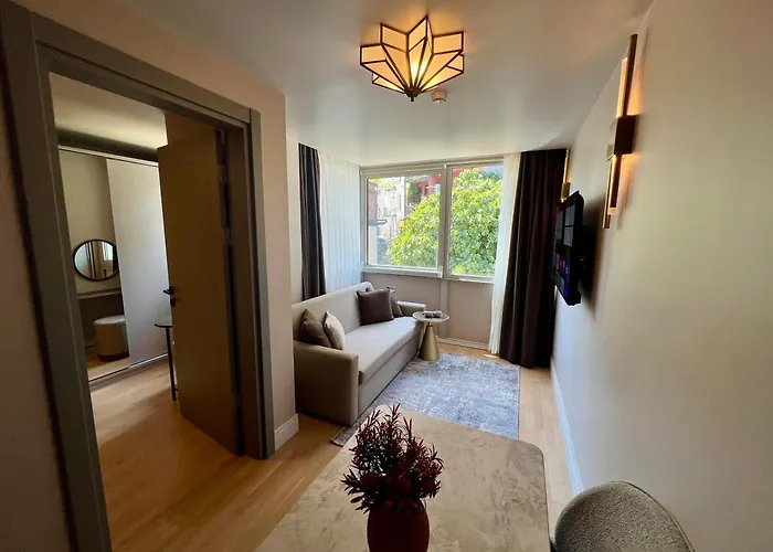 Weingart Otel 4*
